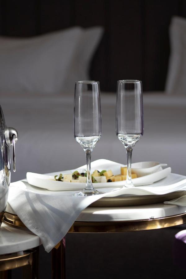 Orient Hotel Бішкек Екстер'єр фото