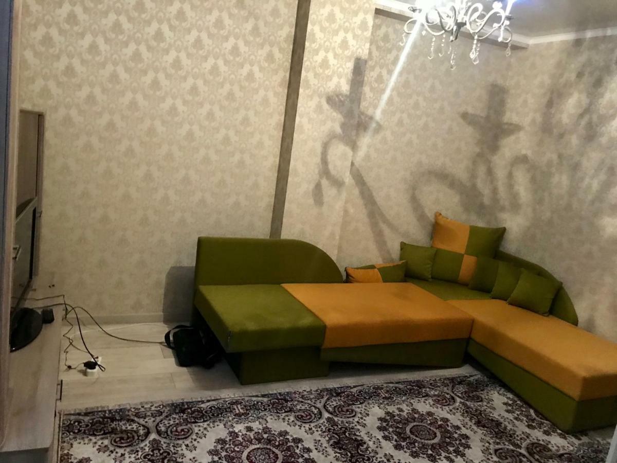 Orient Hotel Бішкек Екстер'єр фото